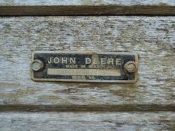 John Deere 112 forage wagon