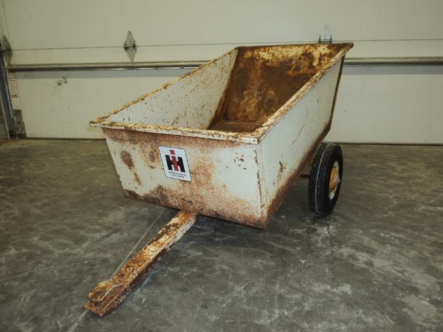 IH Lawn Cart