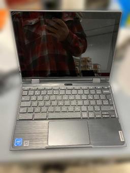 USED LENOVO LAPTOP UNTESTED