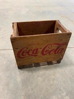 VINTAGE COKE CRATE