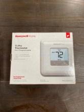 1 HONEYWELL T1 PRO THERMOSTAT