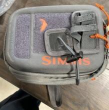 GRAY 3 L SIMMS FREESTONE CHEST PACK