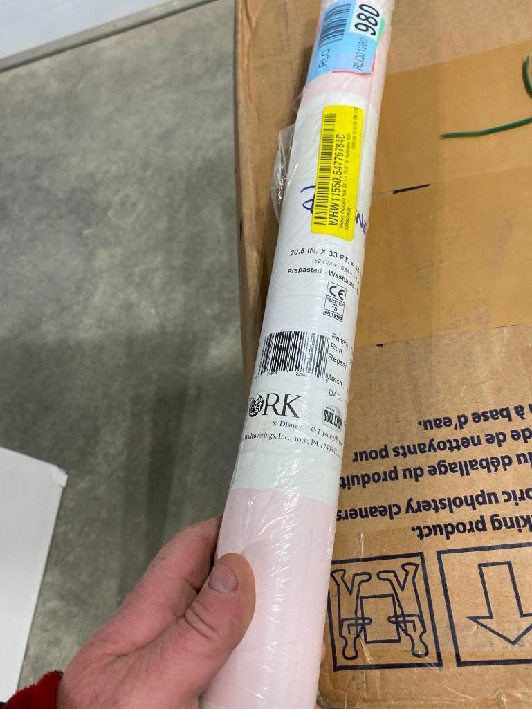 ROLL OF WALLPAPER
