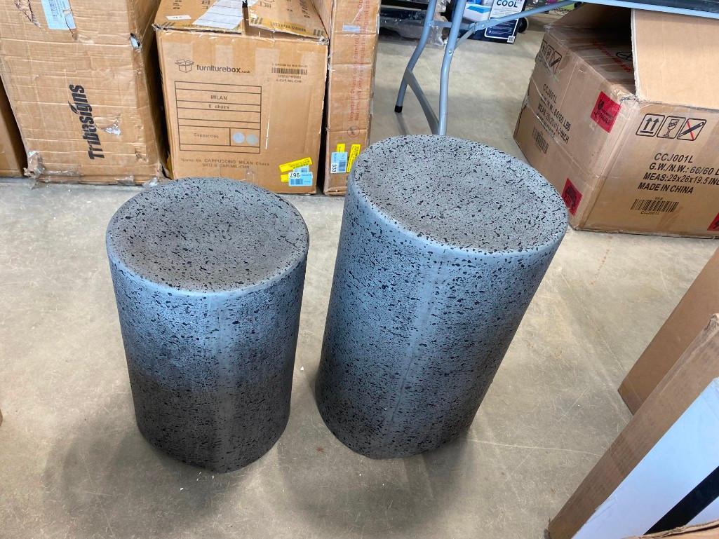 2 CONCRETE PATIO STANDS