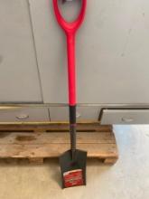 NEW GARDEN SHOVEL