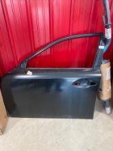 TOYOTA DOOR --- DAMAGED ON ONE CORNER --- PART #67002-53130