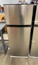 VISSANI REFRIGERATOR