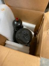 REFRIGERANT COMPRESSOR