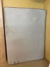 CASPER QUEEN SIZED MATTRESS --- ZIP-OFF COVER NEEDS WASHING