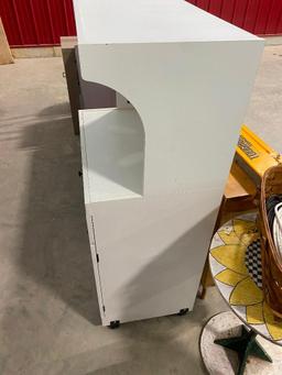 MICROWAVE STAND