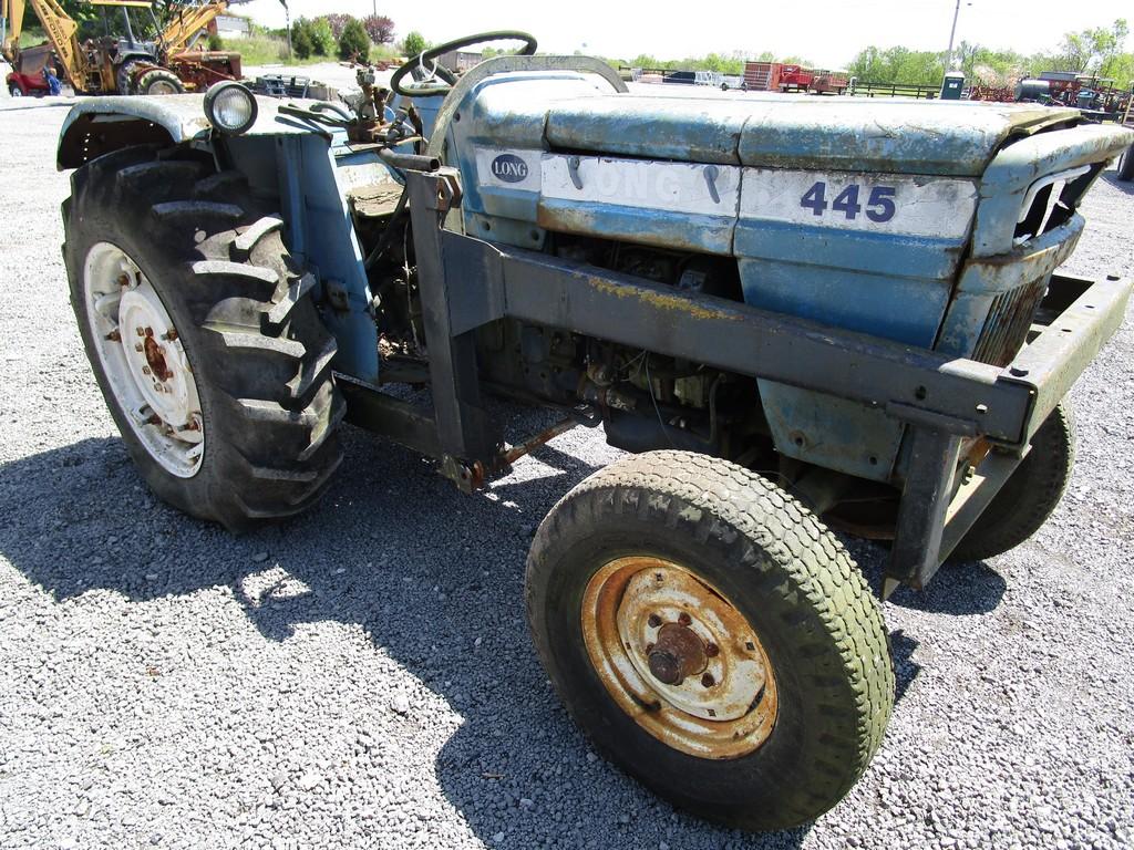 Long 445 Tractor