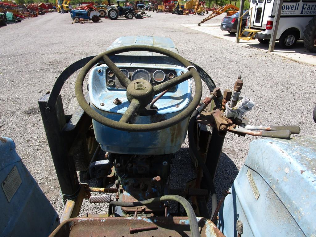 Long 445 Tractor