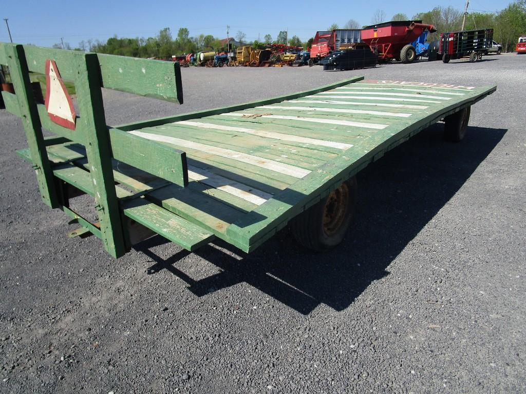 Hay Wagon 20'