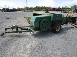 John Deere 348 Sq Baler