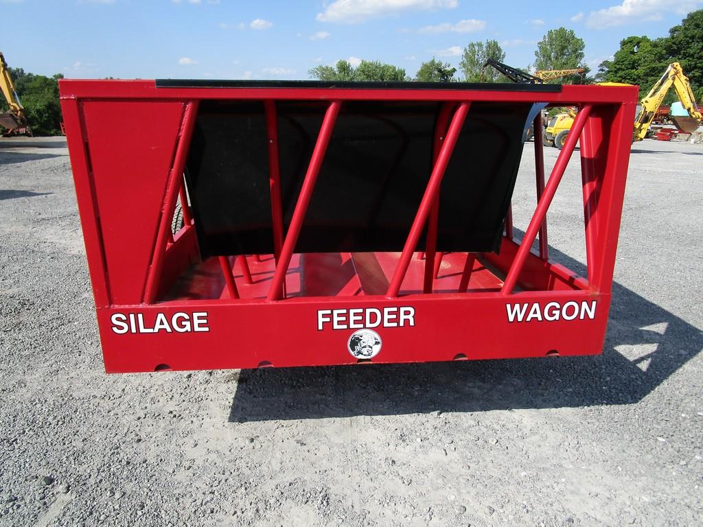 IA 84R Silage Feeder Wagon