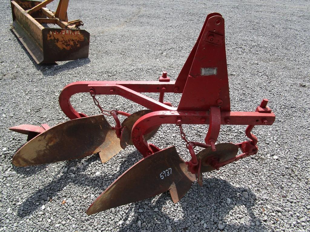 Dearbourn 2x plow