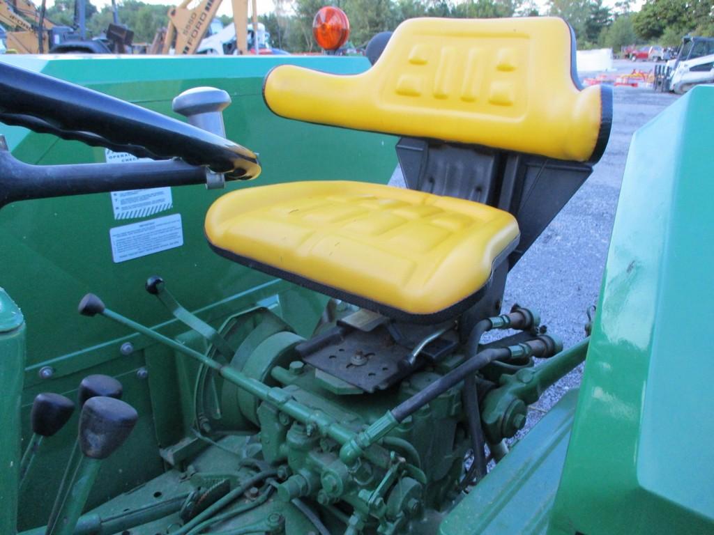 Oliver 1365 Tractor