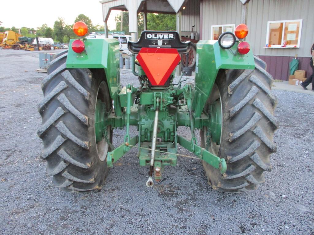 Oliver 1365 Tractor
