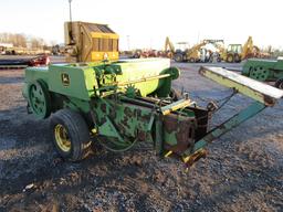 John Deere 346 Sq Baler