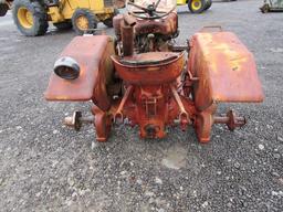 Mitsubishi R2500 G Tractor