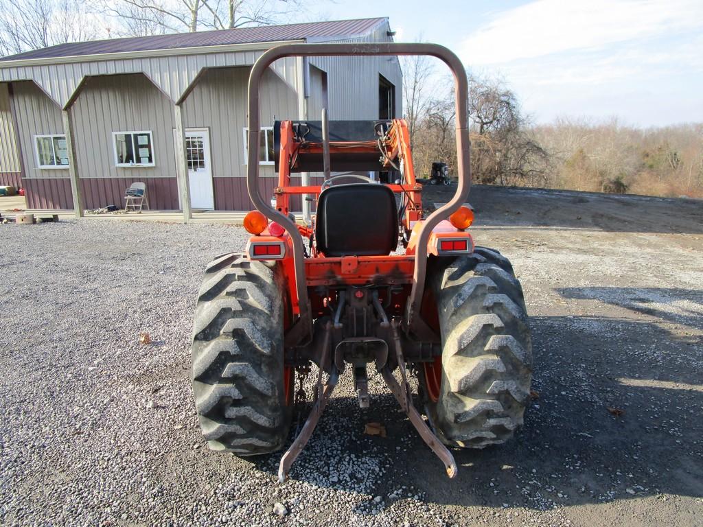 Kubota L2950 W/Loader
