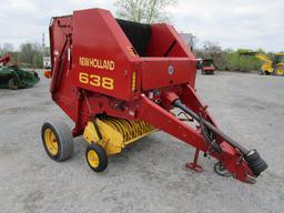 New Holland 638 Round Baler