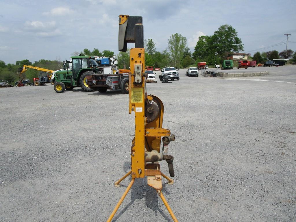 Danuser 3pt Post Driver