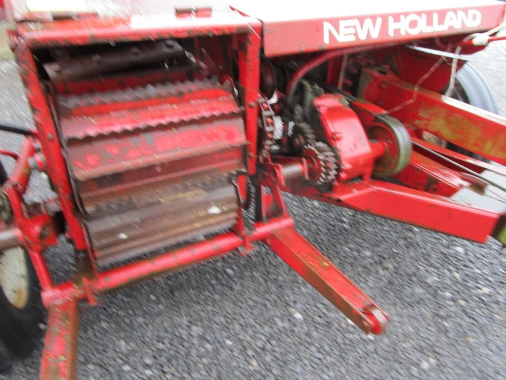 New Holland 718 Chopper