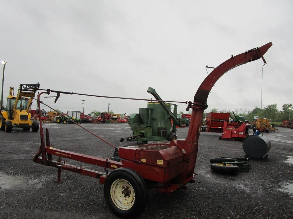 New Holland 718 Chopper