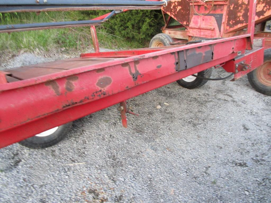 Hoelscher 1000 Accumulator