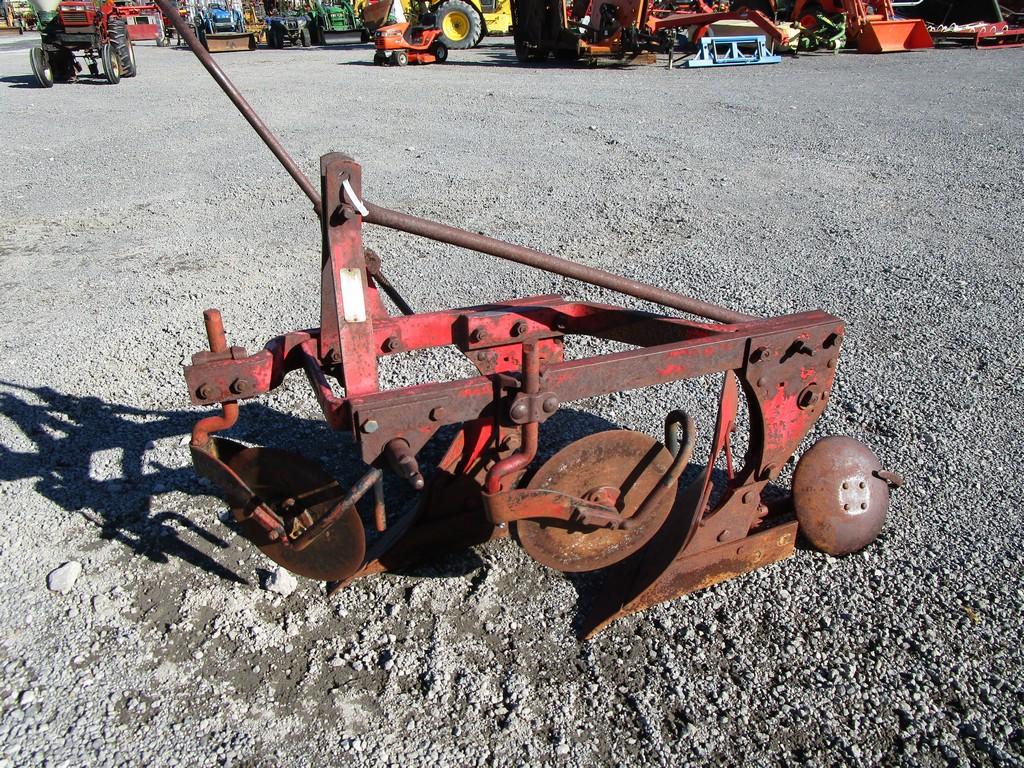 MF 66 Plow 2X