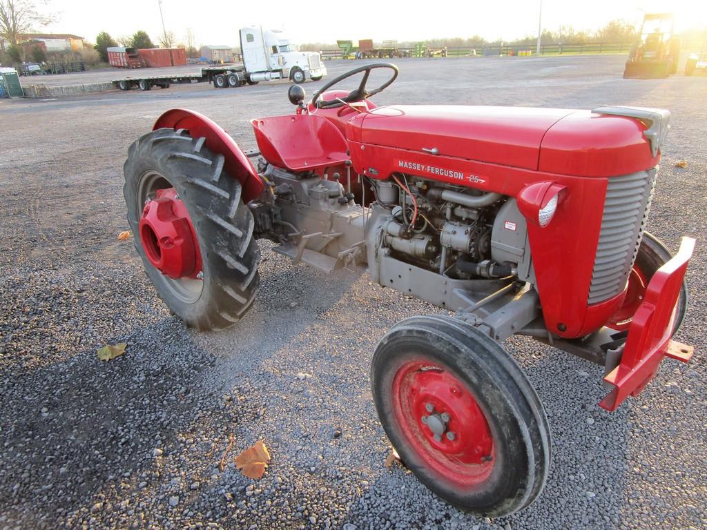 Massey Ferguson 25 Tractor
