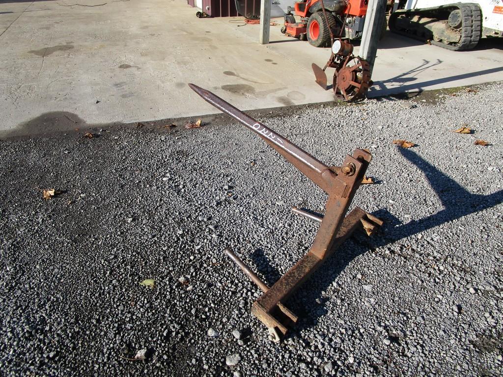 3pt Bale Spear