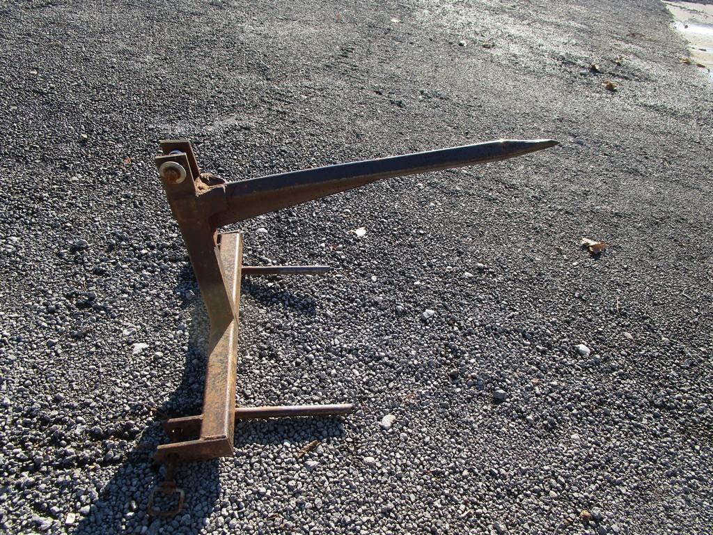 3pt Bale Spear