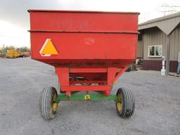 J&M Gravity Box on JD 1065 Gear
