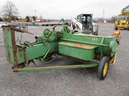 John Deere 24T Sq Baler