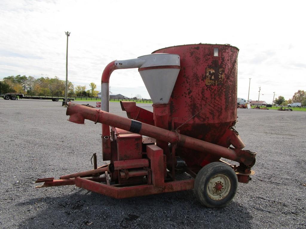 Gehl 50 Grinder Mixer