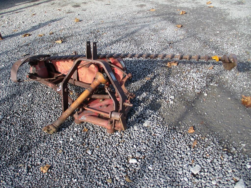 I H 1300 Sickle Mower