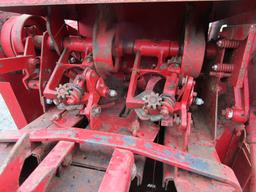 New Holland 310 Sq Baler