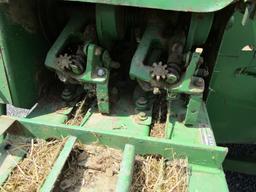 John Deere 336 Sq. Baler