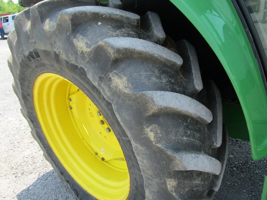 John Deere 6415 Tractor W/ 563 Loader
