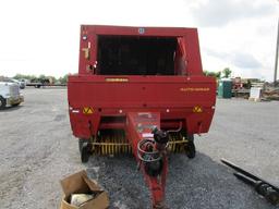 NEW HOLLAND 664 RD BALER