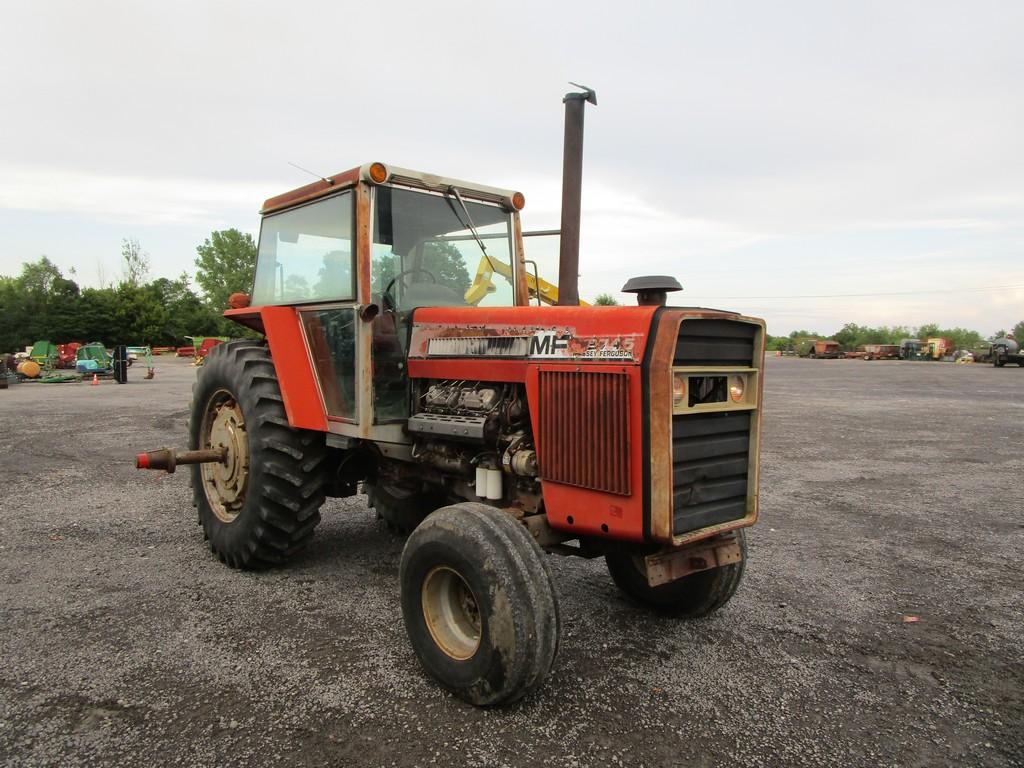 MASSEY FERGUSON 2745 TRACTOR