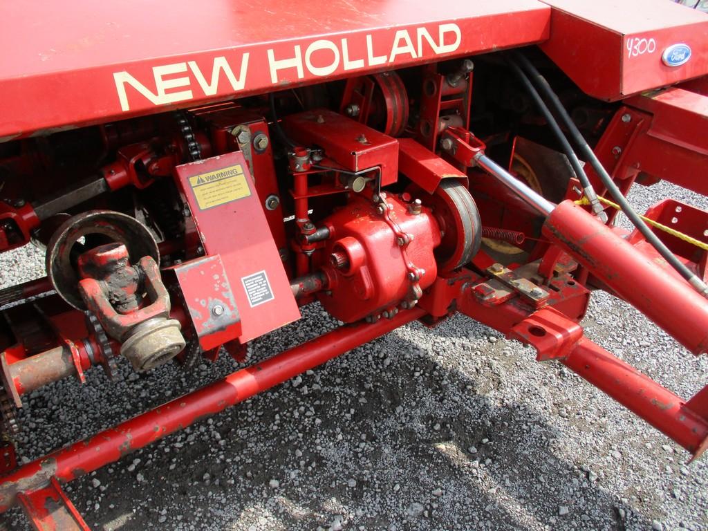 NEW HOLLAND 790 CHOPPER