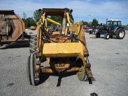 FORD 450 0 LOADER TRACTOR
