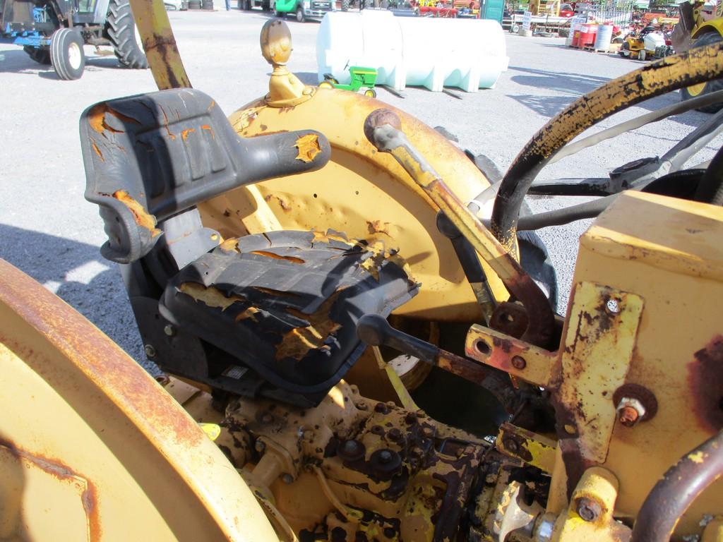 FORD 450 0 LOADER TRACTOR