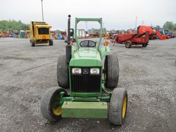 JOHN DEERE 850 TRACTOR