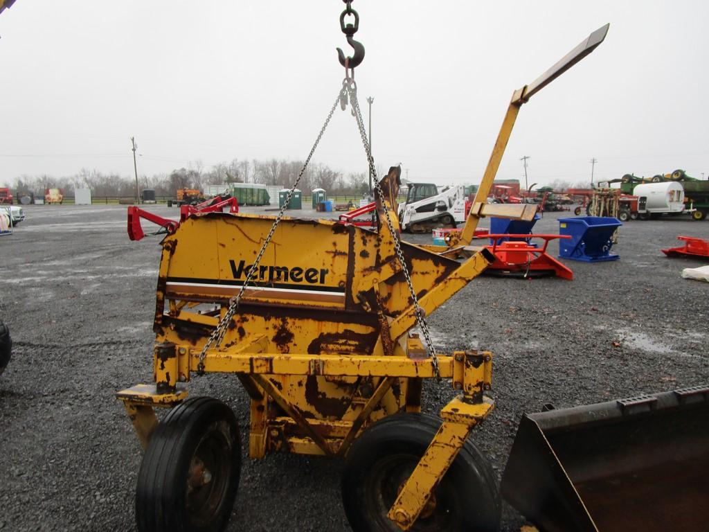 VERMEER/HAYBUSTER 256 BALE PROCESSOR