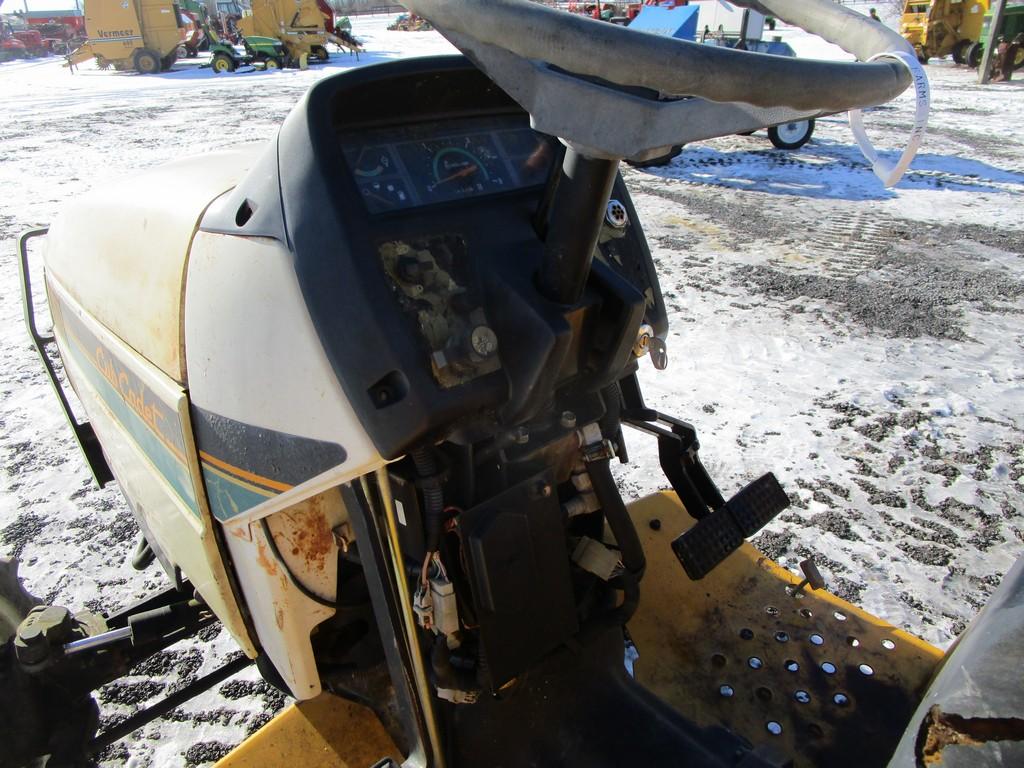 CUB CADET 7274 TRACTOR