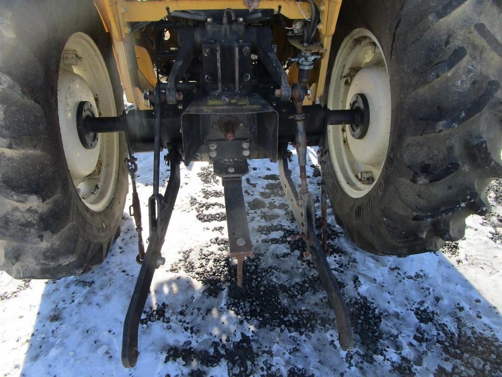CUB CADET 7274 TRACTOR